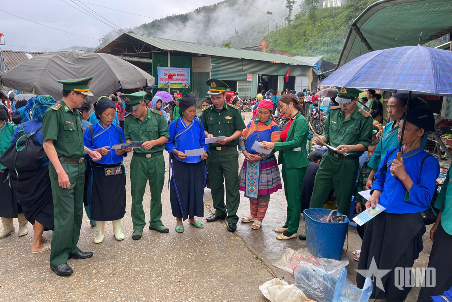 Tuyên truyền pháp luật ở xã Thàng Tín